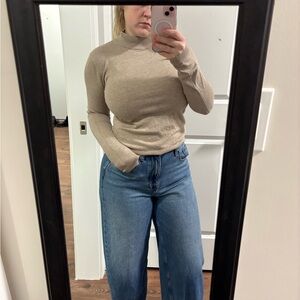 Turtleneck Sweater in Brown